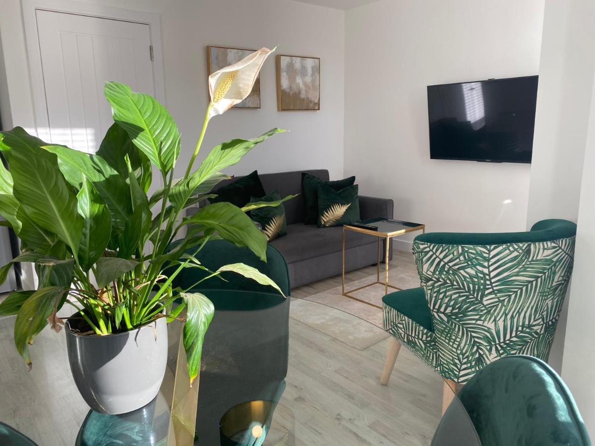 Stylish Pontcanna Flat Near City Centre คาร์ดิฟฟ์ ภายนอก รูปภาพ